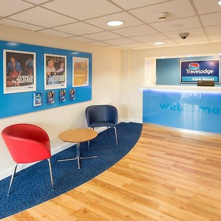 Travelodge London Park Royal Exterior photo